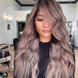Vanity Salon - Hair By Liz Chavez
