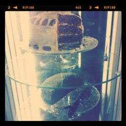 Pumphreys Cafe @ Metro Clearance Centre