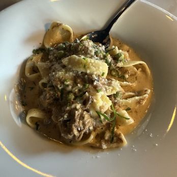 Jessica's Restaurant - Short Rib Fettuccine - Italian Near Me - Fanwood, New Jersey