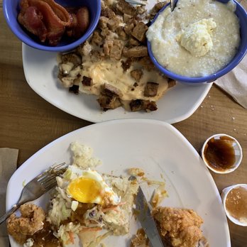 Biscuit Head - Sausage gravy with bacon and grits. Chicken biscuit. - Cafes Near Me - Asheville, North Carolina