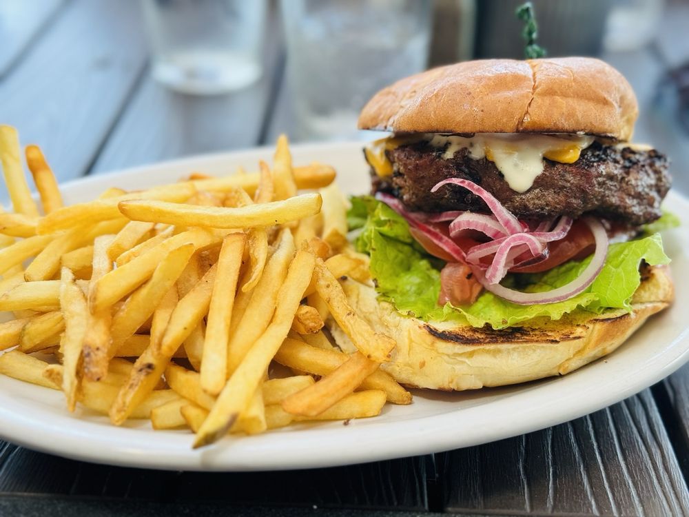 Marina Bar & Grill