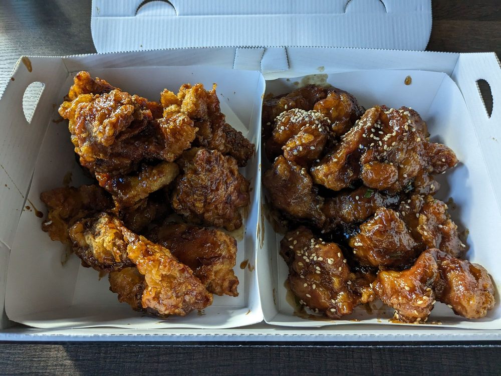 BBQ CHICKEN Updated May 2024 230 North Service Road W, Oakville