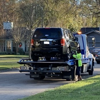 Gainesville Towing Service - Justin of Gainesville Towing Service - Towing Near Me - Gainesville, Florida Gainesville Towing Service - Justin of Gainesville Towing Service - Towing Near Me - Gainesville, Florida