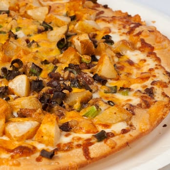 Dean's Pizza - The Travis- Creamy ranch sauce, seasoned potato wedges, crumbled bacon, green onions, mozzarella and cheddar cheese - Pizza Near Me - Turlock, California