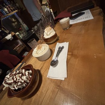 Happy Apple Inn - American Near Me - Cream Ridge, New Jersey Happy Apple Inn - American Near Me - Cream Ridge, New Jersey