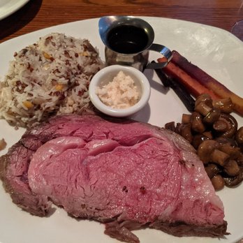 The Keg Steakhouse + Bar - Prime Rib classsic - Steakhouses Near Me - Ottawa, Ontario