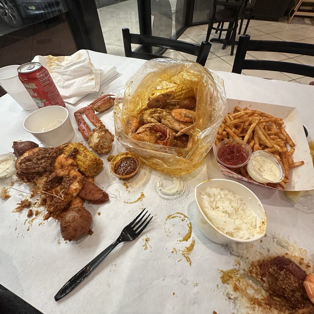 Boil Daddy - Boatswain's Catch Combo - Cajun/Creole Near Me - Stanton, California