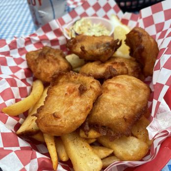 Luna Sea Fish House - Cod and chips - Fish & Chips Near Me - Yachats, Oregon