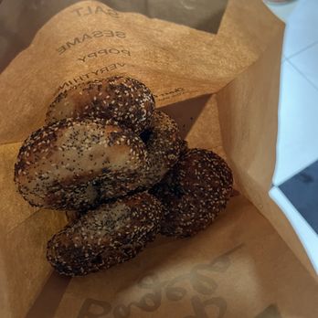 PopUp Bagels - Everything bagels - Bagels Near Me - Roslyn, New York PopUp Bagels - Everything bagels - Bagels Near Me - Roslyn, New York