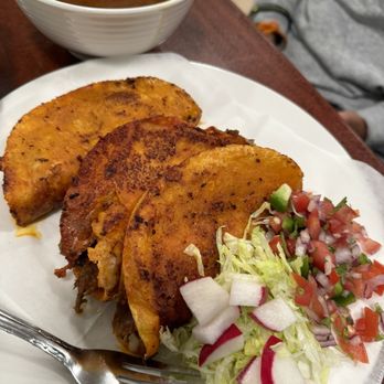 El Chaparro - Quesabirrias w/ Consomé - Mexican Near Me - Richmond, California El Chaparro - Quesabirrias w/ Consomé - Mexican Near Me - Richmond, California