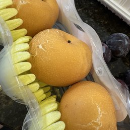 Rotted pears just bought last night! Rotted pears just bought last night!