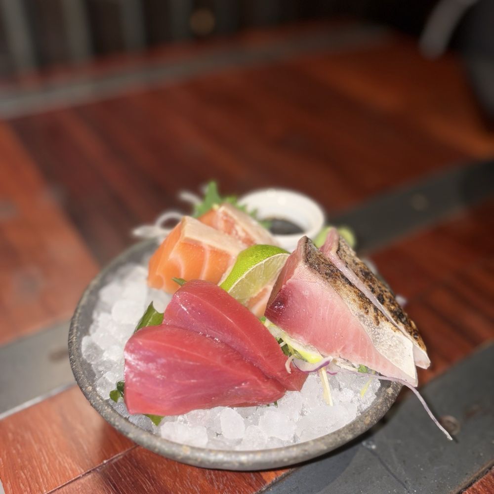 Shirubē - Sashimi 3 kinds - Izakaya Near Me - Santa Monica, California Shirubē - Sashimi 3 kinds - Izakaya Near Me - Santa Monica, California