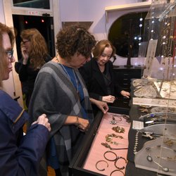 Thomas Mann Design - Customers shop Thomas Mann's jewelry collection at Gallery I/O.
