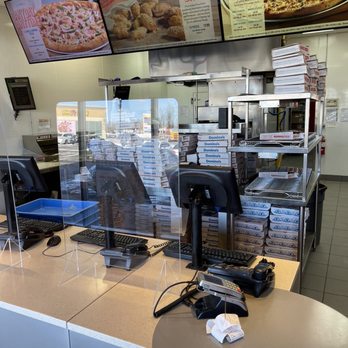 Domino's Pizza - Inside - Pizza Near Me - Mississauga, Ontario Domino's Pizza - Inside - Pizza Near Me - Mississauga, Ontario