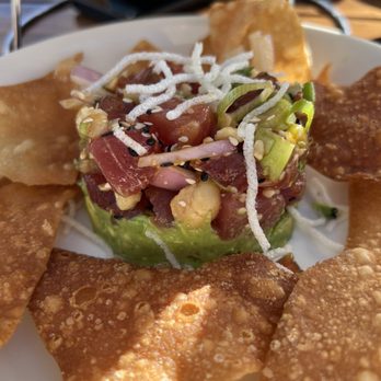 Sam's Anchor Cafe - Ahí poke - Seafood Near Me - Tiburon, California Sam's Anchor Cafe - Ahí poke - Seafood Near Me - Tiburon, California