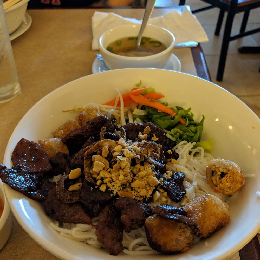Thanh Phuong Restaurant - Bun Thit Nuong - Chinese Near Me - Pearland, Texas