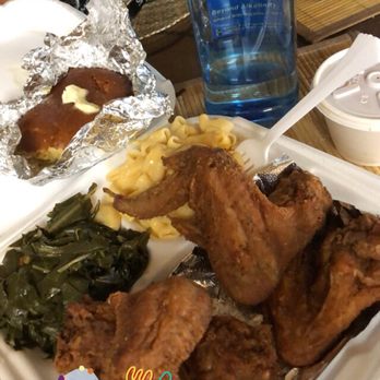 R Kitchen - Soul Food Near Me - Lakewood, California R Kitchen - Soul Food Near Me - Lakewood, California