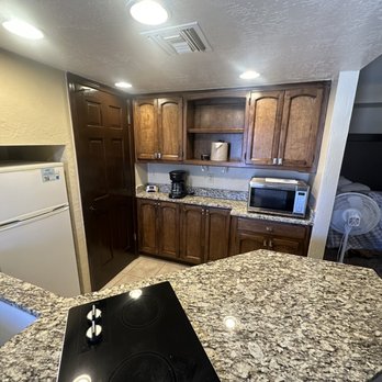 Scottsdale Camelback Resort - Resorts Near Me - Scottsdale, Arizona