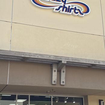 Crazy Shirts - Outlet Stores Near Me - Waipahu, Hawaii