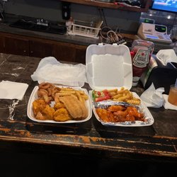 LD's Kitchen - Afreakenmazing!!!