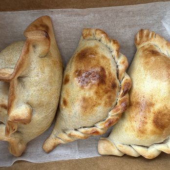 Che Empanada - Warmed up empanadas - Empanadas Near Me - Newton, Massachusetts Che Empanada - Warmed up empanadas - Empanadas Near Me - Newton, Massachusetts