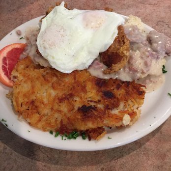 Nancy's Cafe - Hillbilly Benedict with hashbrowns - Breakfast & Brunch Near Me - Auburn, California
