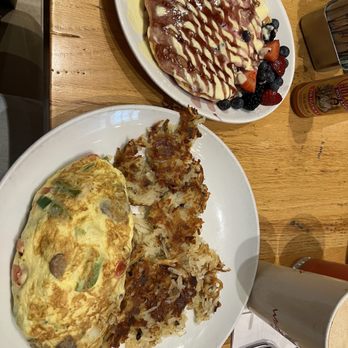 Wildberry Pancakes and Cafe - "Signature Berry Bliss" Pancakes . Plain is better ! - Pancakes Near Me - Chicago, Illinois Wildberry Pancakes and Cafe - "Signature Berry Bliss" Pancakes . Plain is better ! - Pancakes Near Me - Chicago, Illinois