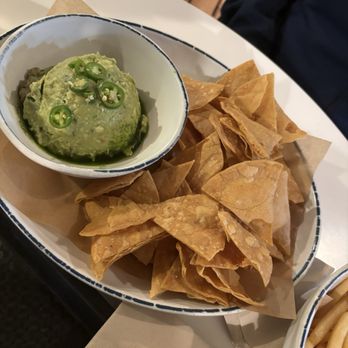 Fish - Guacamole and chips - Seafood Near Me - Sausalito, California