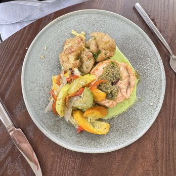 L’Ostrica - Salmon pinwheel - Tasting Classes Near Me - Charlotte, North Carolina