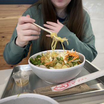 honeygrow - Cold Sesame Noodle - Salad Near Me - Bowie, Maryland