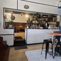 Front dining room/bqr
