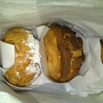 Beard Papa's - Original (L), Cookie (R) - Desserts Near Me - Los Angeles, California
