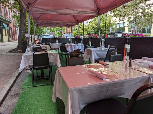 Lola's Tapas Bar by null