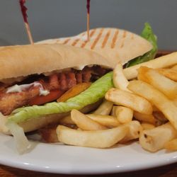 Stones Pub and Eatery - Their classic BLT