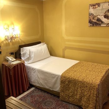 Al Codega - The twin bed - Hotels Near Me - Venezia, VE