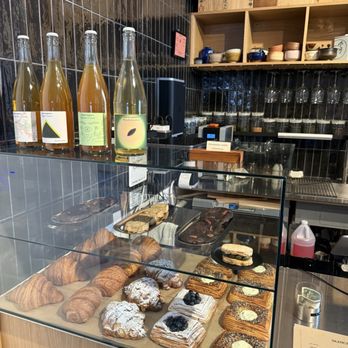Silence Please - Ordering area | IG & TikTok @territheplatypus.eatz - Vinyl Records Near Me - New York, New York