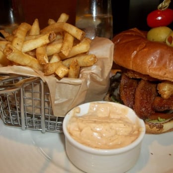 P2O5 - prime burger & fries w/horseradish aioli - New American Near Me - Bowling Green, Florida P2O5 - prime burger & fries w/horseradish aioli - New American Near Me - Bowling Green, Florida