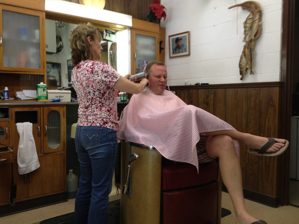 Costanzo's West Park Barber Shop Logo