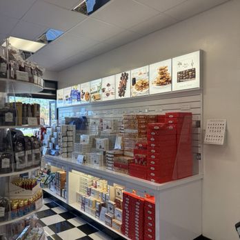 See's Candies - Chocolatiers & Shops Near Me - Canyon Country, California See's Candies - Chocolatiers & Shops Near Me - Canyon Country, California
