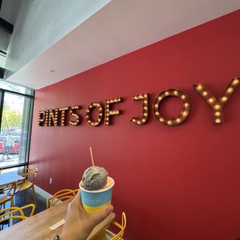 Pints Of Joy - inside - Ice Cream & Frozen Yogurt Near Me - Fremont, California