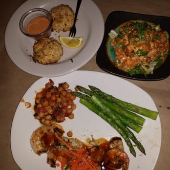 Bonefish Grill - Crab cakes, angry shrimp and shrimp and scallops with asparagus. Nice - Seafood Near Me - Pine Brook, New Jersey