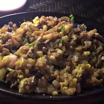 Mr A Bar and Restaurant - Sisig - Filipino Near Me - Cebu City, CEB
