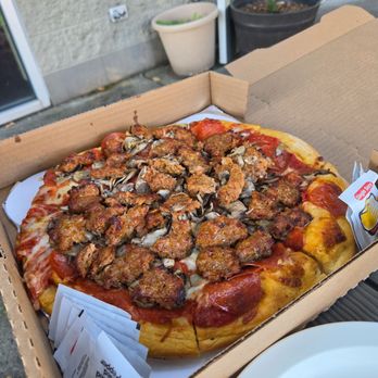 Flying Pie Pizzeria - Pizza Near Me - Gresham, Oregon Flying Pie Pizzeria - Pizza Near Me - Gresham, Oregon