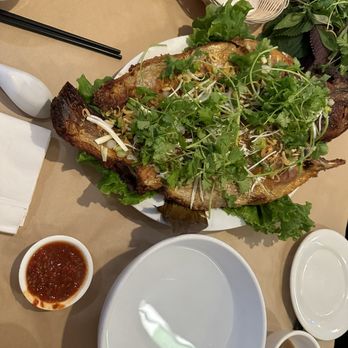 Anh Hong Saigon - Deep Fried Fish - Vietnamese Near Me - Milpitas, California