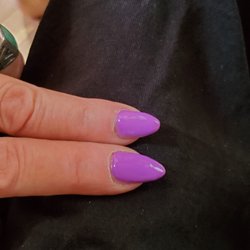 P.Nails - Gheeish, very unprofessional :(