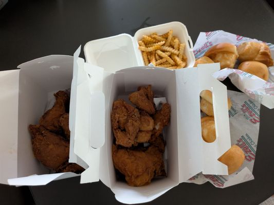 Ezell's Famous Chicken by null