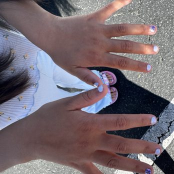 Helia Nail Spa - Nail Salons Near Me - Riverside, California