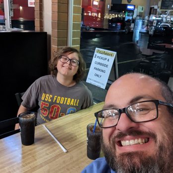 PizzAmore - Pizza Near Me - Albany, Oregon PizzAmore - Pizza Near Me - Albany, Oregon