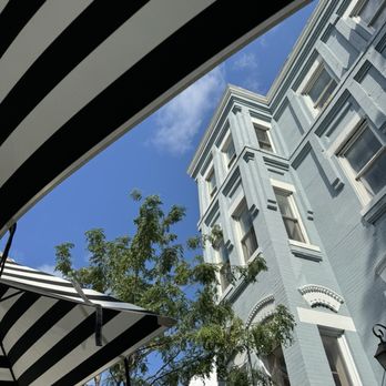 Café Georgetown - Outside seating - Coffee & Tea Near Me - Washington, DC, District of Columbia