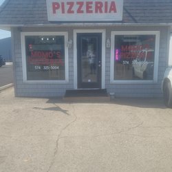 Momo's Pizzeria